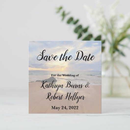 Gorgeous Maui Beach Save the Date (Stehend Vorderseite)