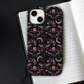 Gorgeous Moths Flowers and Moons Pattern Case-Mate iPhone Hülle