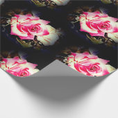 Gorgeous Pink Rose Geschenkpapier (Ecke)