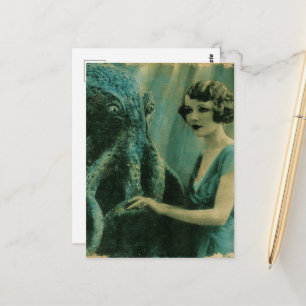 Gorgeous Vintage Lady und ein Seeungeheuer Postkarte