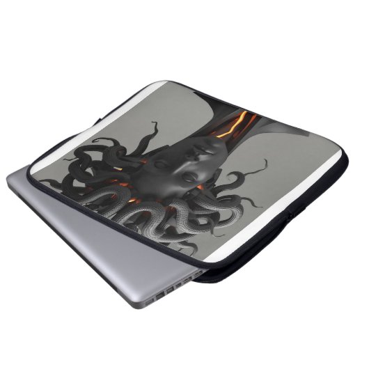 Gorgon Geometric Graphite Laptop Sleeve (Vorne Knopf)