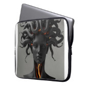 Gorgon Geometric Graphite Laptop Sleeve (Vorderseite Links)