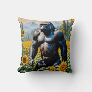 Gorilla Ape in einem Feld der Sonnenblumen Kissen