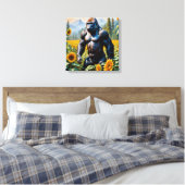 Gorilla Ape in einem Feld der Sonnenblumen Leinwanddruck (Insitu (Schlafzimmer))