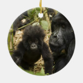 Gorilla, erwachsen mit jung keramikornament (Hinten)
