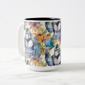 Gorilla hält den Big Book Coffee zwei Tasse (Vorderseite Links)