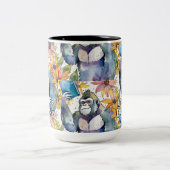 Gorilla hält den Big Book Coffee zwei Tasse (Mittel)