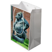 GORILLA MITTLERE GESCHENKTÜTE (Rückseite Schrägansicht)