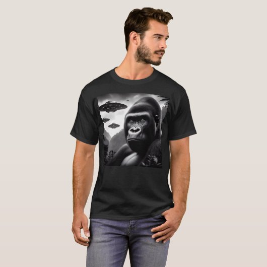 Gorilla Monkey Funny Graphic Selfie with UFOs Weir T-Shirt (Vorne ganz)