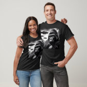 Gorilla Monkey Funny Graphic Selfie with UFOs Weir T-Shirt (Unisex)