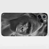 Gorilla Nah Schwarz-Weiß-Portrait iPhone Hülle (Rückseite (Horizontal))