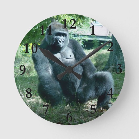 Gorilla-Wohngestaltung Runde Wanduhr (Vorderseite)