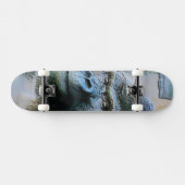 GORILLAS SKATEBOARD (Horizontal)