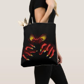 Gossamer erreicht aus den Schatten Tasche (Von Nahem)