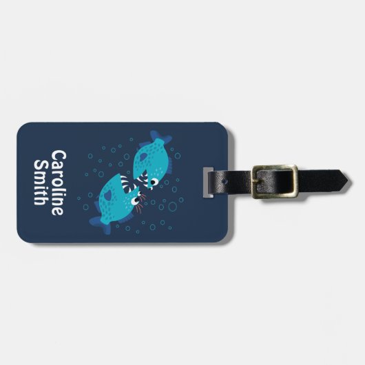 Gossiping Blue Piranha Fish Gepäckanhänger (Vorderseite horizontal)