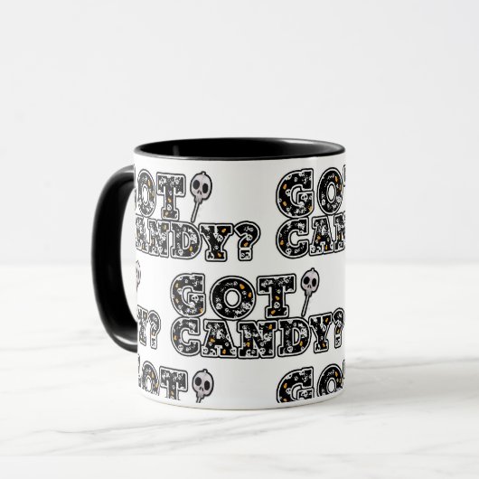 Got Candy? Schwarz-Weiß-Skulls Weicher Halloween Tasse (Vorderseite Links)