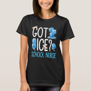 Got der Krankenversicherung für Erste Hilfe, um si T-Shirt