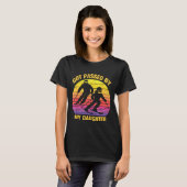 Got Ped By My Daughter Funny Skiing Family  T-Shirt (Vorne ganz)