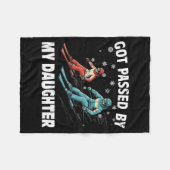 Got Ped By My Daughter Funny Skiing Funny Family D Fleecedecke (Vorderseite (Horizontal))