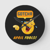 GOTCHA - April Fool's Day Funny Runde Wanduhr (Vorderseite)