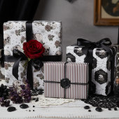 Goth Black and White Skulls and Stripes Halloween Geschenkpapier Set