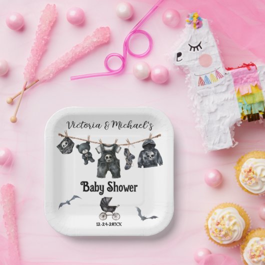 Goth Halloween Clothesline Baby Dusche Pappteller (Party)