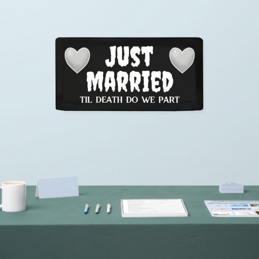 Goth Just Married Banner (Messe)