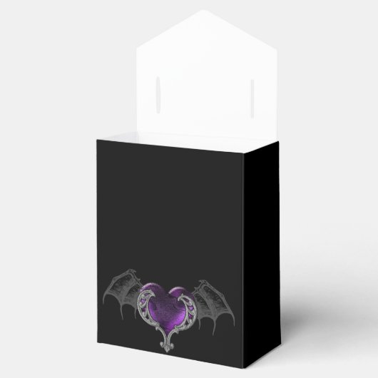 Goth Lila Heart with Bat Wings personalisieren Geschenkschachtel (Geöffnet)