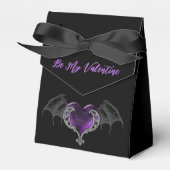 Goth Lila Heart with Bat Wings personalisieren Geschenkschachtel (Vorderseite)