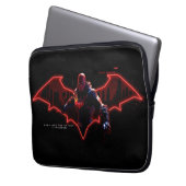 Gotham Knights Red Hood in Logo Laptopschutzhülle (Vorderseite Links)