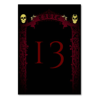 Gothic Arch Trellis and Skulls Wedding Tischnummer