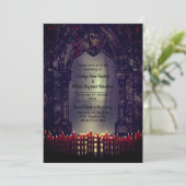 Gothic Archway mit Red Candles Wedding Einladung (Stehend Vorderseite)