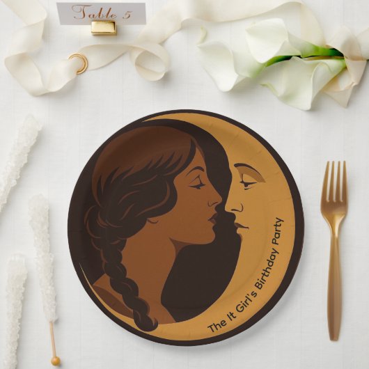Gothic Art Deco Mädchen und Mondsichel editierbar Pappteller (Hochzeit)