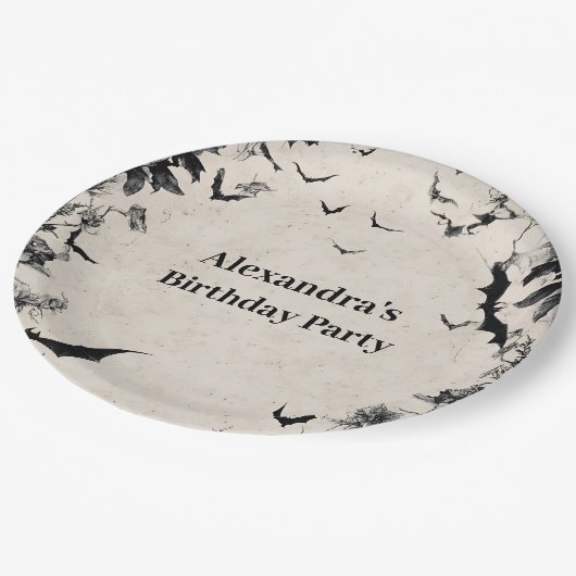 Gothic Bats & Roses Birthday Pappteller (Schrägansicht)