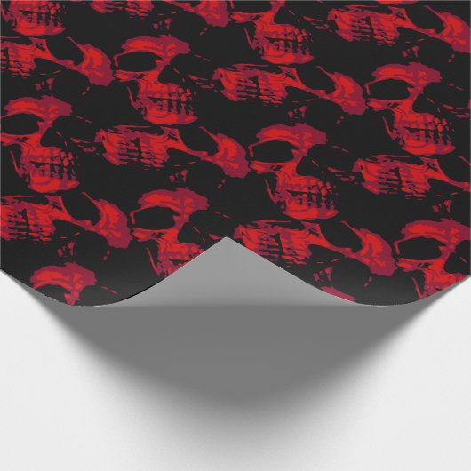 Gothic Black and Red Skulls Muster Geschenkpapier (Ecke)