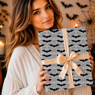 Gothic Black Bat Silver Grau Damast Halloween Geschenkpapier