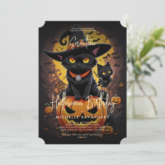 Gothic Black Cat Hexengeburt Einladung (Stehend Vorderseite)
