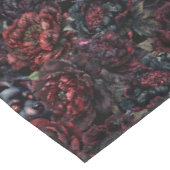 Gothic Black Dog & Dunkle Blumen Muster Tischdecke (Schrägansicht)