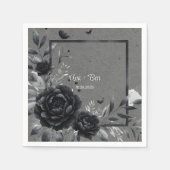 Gothic Black Floral Wedding Serviette (Vorderseite)