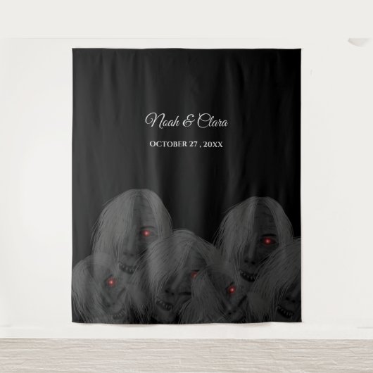 Gothic Black Ghosts - Dark Moody Halloween Wandteppich (Vorderseite)