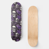 Gothic Black Lila Skulls and Rose Skateboard (Vorderseite)