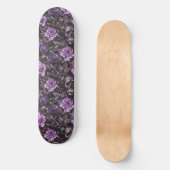 Gothic Black Lila Skulls and Rose Skateboard (Vorderseite)