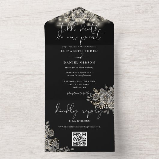 Gothic Black Rose String Lights QR Code Wedding All In One Einladung (Innen Boden)