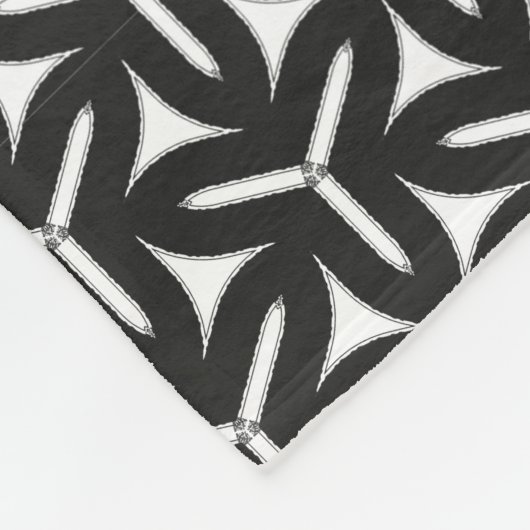 Gothic Blades Muster Fleece Blanket (Ecke)