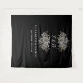 Gothic-Blumenmonogramm-Hochzeitskulisse Wandteppich (Vorderseite (Horizontal))