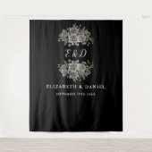 Gothic-Blumenmonogramm-Hochzeitskulisse Wandteppich (Vorderseite)