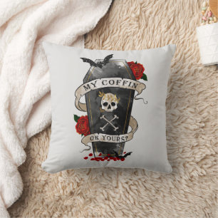 Gothic Coffin & Skull mit Rote Rose Kissen