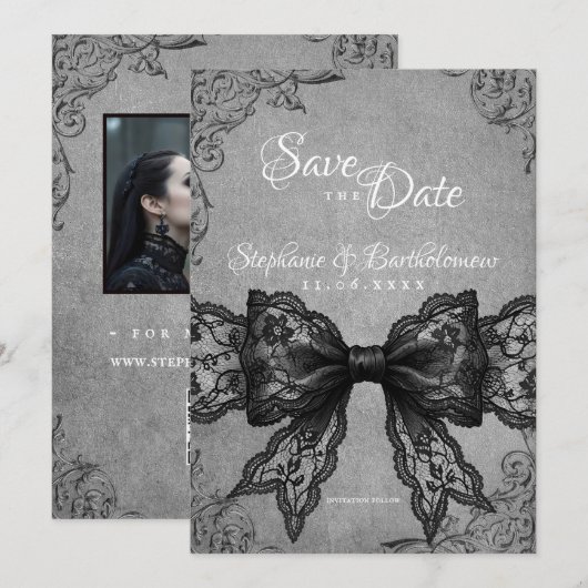 Gothic Coquette Black Lace Bow Photo Save The Date (Vorne/Hinten)