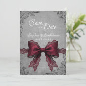 Gothic Coquette Burgundy Bow Photo Save The Date (Stehend Vorderseite)