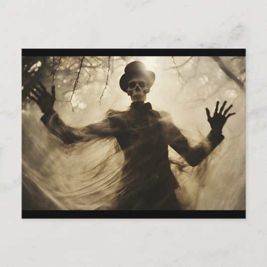 Gothic Creepy Ghost Friedhof Postkarte (Vorderseite)